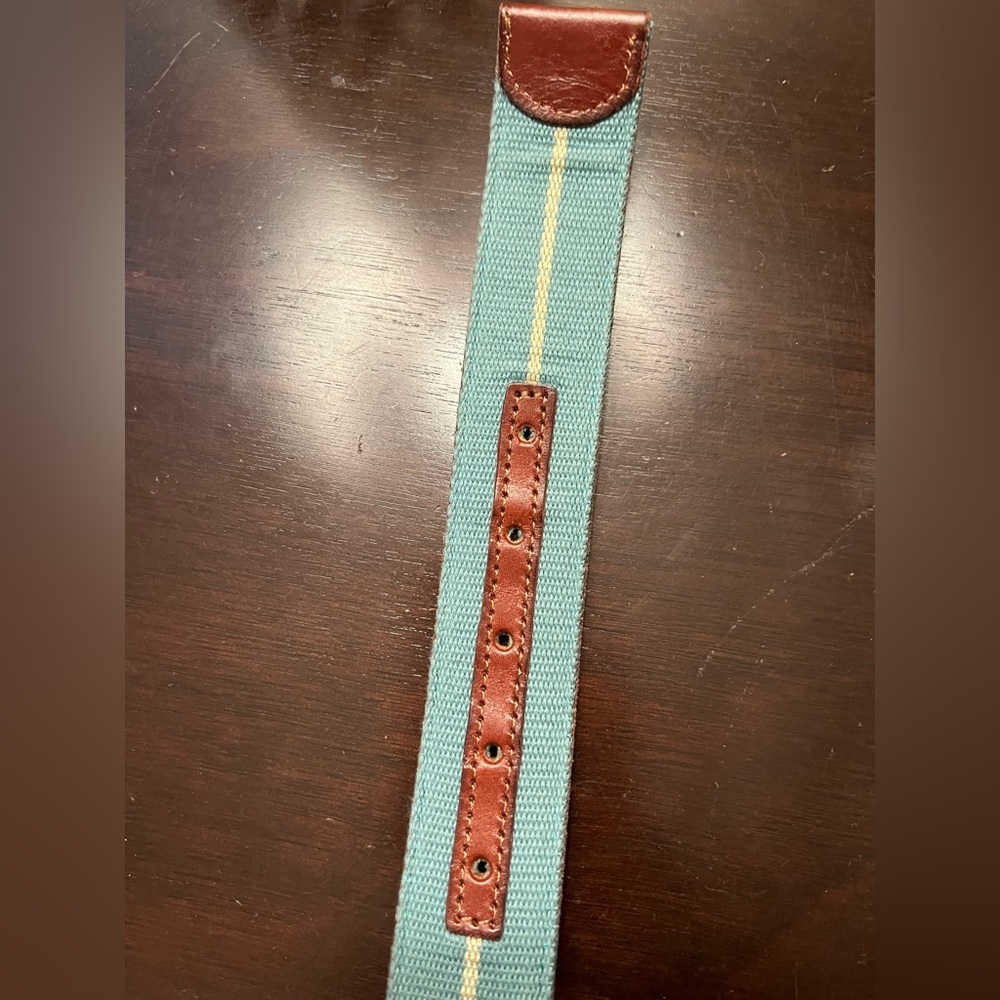 Men’s Vineyard Vines NWT Reversible Leather & Webbing Blue & Brown Stripe Belt - Picture 6 of 6